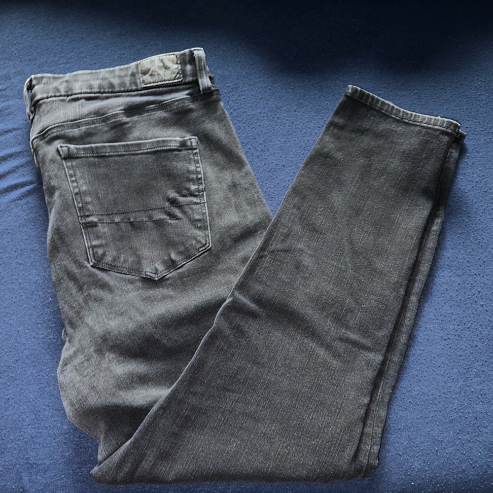 Womens 16 American eagle jegging